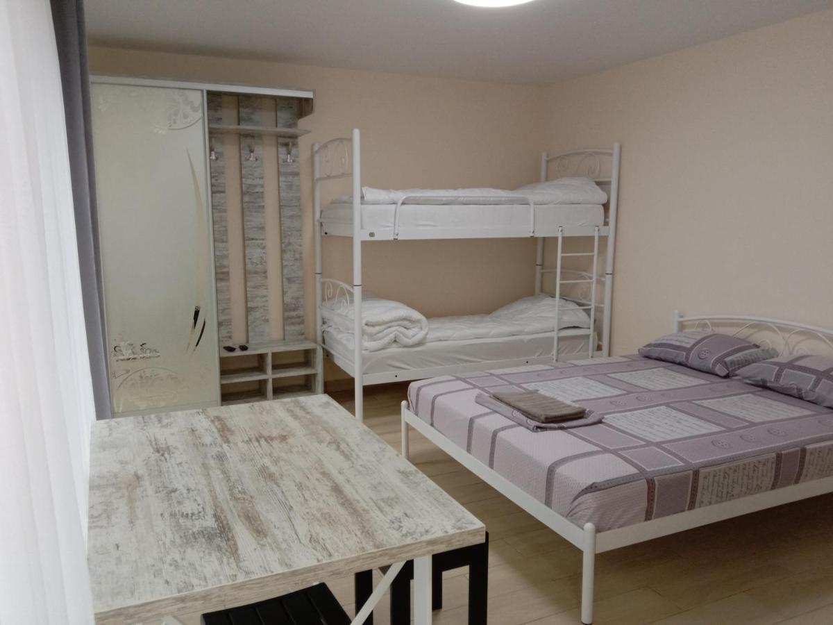 Appartement Однокімнатна 105 à Khmelʼnytsʼkyy Extérieur photo